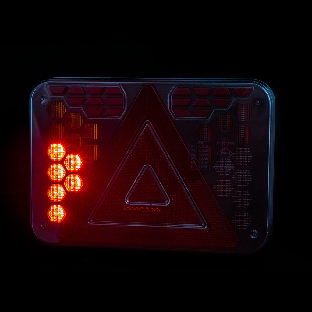 Rear multifunction lamp HORUS LZD 3423 (left) 6-function (with bottom number plate light)